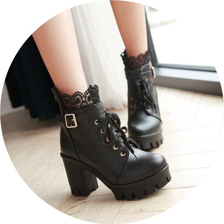 Lace-up Martens Boots