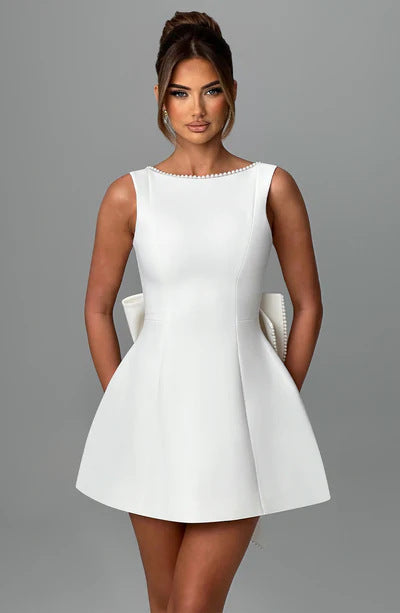 Big-Bowed Pearls Backless Dress