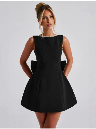 Big-Bowed Pearls Backless Dress